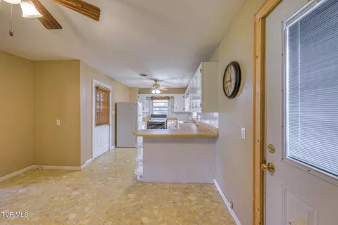 109 E 3rd Avenue Watauga Tn 37694, Watauga, TN 37694 photo 6