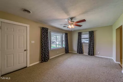 109 E 3rd Avenue Watauga Tn 37694, Watauga, TN 37694 photo 3