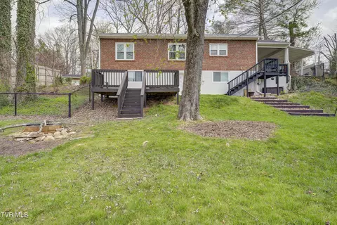 Exterior - 733 N Elm Avenue Erwin Tn 37650, Erwin, TN 37650 photo 7 of 8