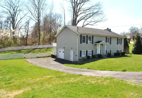 3109 Buckingham Drive Johnson City Tn 37604, Johnson City, TN 37604