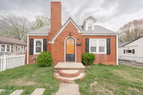 2142 Berry Street Kingsport Tn 37664, Kingsport, TN 37664