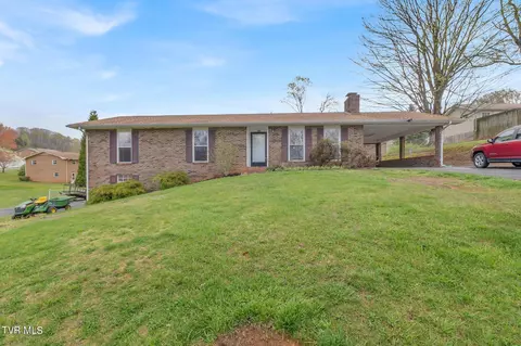 906 Tulip Street Mount Carmel Tn 37645, Mount Carmel, TN 37645