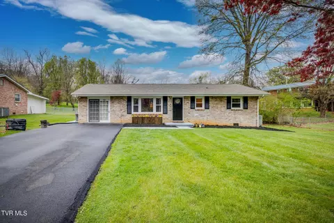 112 Miller Avenue Johnson City Tn 37601, Johnson City, TN 37601