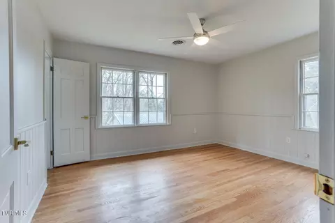 Other - 324 Robin Road Bristol Tn 37620, Bristol, TN 37620 photo 1 of 7