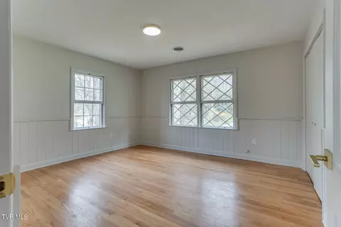 Other - 324 Robin Road Bristol Tn 37620, Bristol, TN 37620 photo 2 of 7