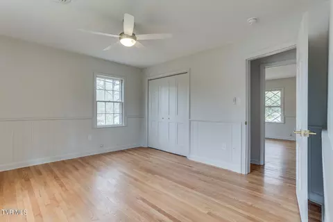 Bedroom - 324 Robin Road Bristol Tn 37620, Bristol, TN 37620 photo 1 of 4
