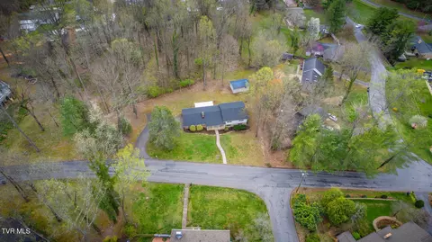 View/Area - 324 Robin Road Bristol Tn 37620, Bristol, TN 37620 photo 1 of 3