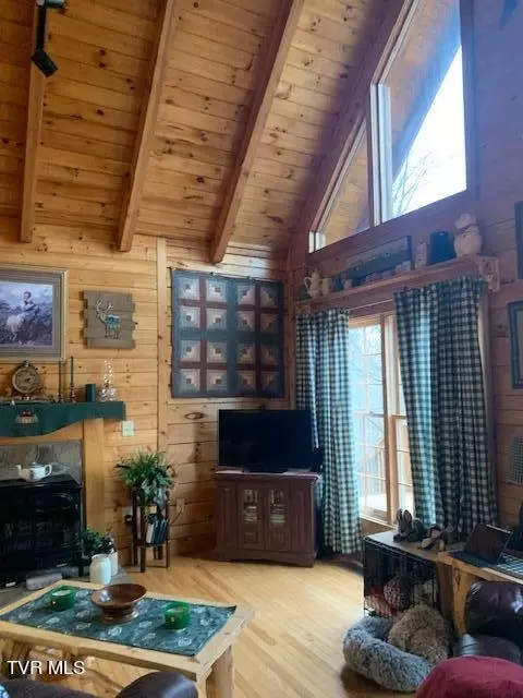 Living - 10820 Coeburn Mountain Road Wise Va 24293, Wise, VA 24293 photo 1 of 3