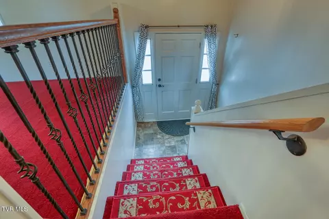 Entry Way - 724 Greenbriar Road Talbott Tn 37877, Talbott, TN 37877 photo 2 of 3