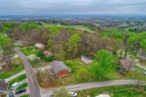 View/Area - 724 Greenbriar Road Talbott Tn 37877, Talbott, TN 37877 photo 6 of 10