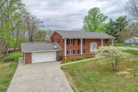 Exterior - 724 Greenbriar Road Talbott Tn 37877, Talbott, TN 37877 photo 2 of 37