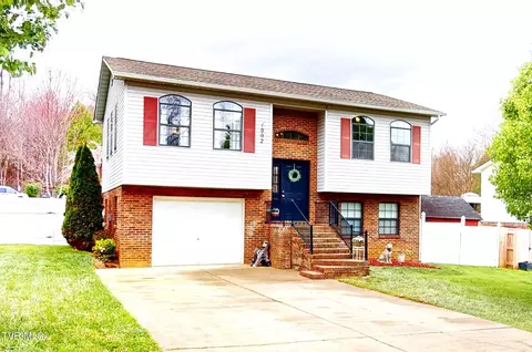 1002 Phillip Drew Drive Johnson City Tn 37604, Johnson City, TN 37604