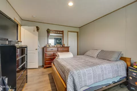 Bedroom - 110 Maxine Road Fall Branch Tn 37656, Fall Branch, TN 37656 photo 9 of 9