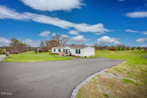 Exterior - 110 Maxine Road Fall Branch Tn 37656, Fall Branch, TN 37656 photo 2 of 10