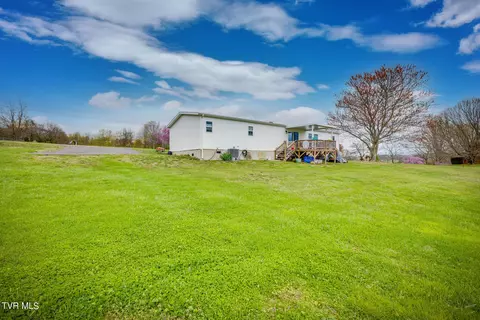 Exterior - 110 Maxine Road Fall Branch Tn 37656, Fall Branch, TN 37656 photo 8 of 10