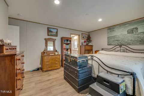 Bedroom - 110 Maxine Road Fall Branch Tn 37656, Fall Branch, TN 37656 photo 3 of 9