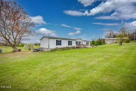 Exterior - 110 Maxine Road Fall Branch Tn 37656, Fall Branch, TN 37656 photo 3 of 10