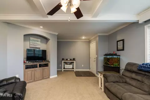 Living - 495 Obe Kirk Loop Mohawk Tn 37810, Mohawk, TN 37810 photo 6 of 7
