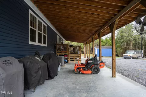 Exterior - 495 Obe Kirk Loop Mohawk Tn 37810, Mohawk, TN 37810 photo 3 of 7