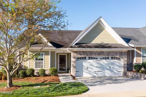 390 Piper Glen Gray Tn 37615, Gray, TN 37615