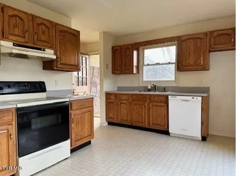 Kitchen - 175 Melody Drive Ewing Va 24248, Ewing, VA 24248 photo 1 of 3