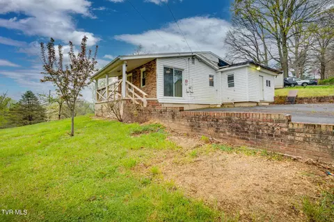 192 Hart Road Elizabethton Tn 37643, Elizabethton, TN 37643