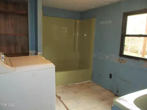 17544 Phillips Road Bristol Va 24202, Bristol, VA 24202 photo 7