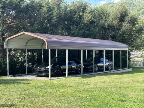Exterior - 215 Crook Street Hampton Tn 37658, Hampton, TN 37658 photo 9 of 11