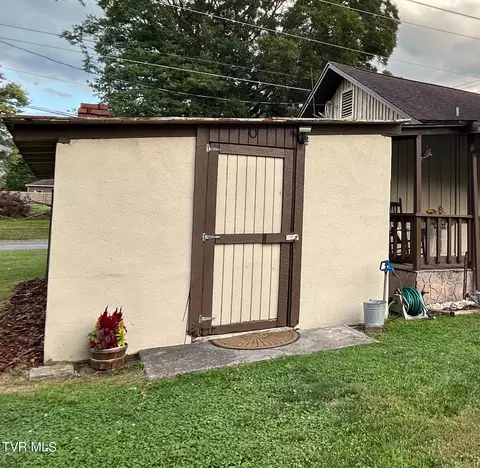 Exterior - 215 Crook Street Hampton Tn 37658, Hampton, TN 37658 photo 8 of 11
