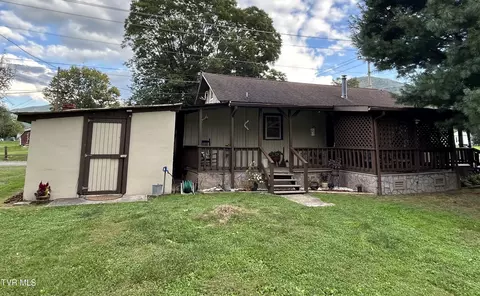 Exterior - 215 Crook Street Hampton Tn 37658, Hampton, TN 37658 photo 7 of 11