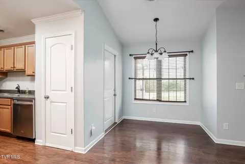 Bedroom - 1168 Suncrest Drive 102 Gray Tn 37615, Gray, TN 37615 photo 1 of 2