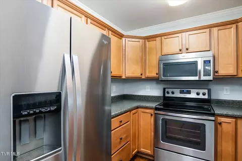 Kitchen - 1168 Suncrest Drive 102 Gray Tn 37615, Gray, TN 37615 photo 5 of 5