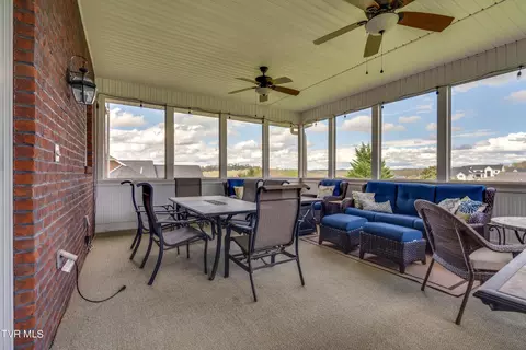 Exterior - 1021 Willows Trace Drive Johnson City Tn 37601, Johnson City, TN 37601 photo 6 of 16