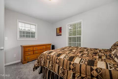 Bedroom - 241 E Ridges Drive Drive Chuckey Tn 37641, Chuckey, TN 37641 photo 2 of 7