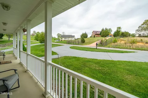 Exterior - 241 E Ridges Drive Drive Chuckey Tn 37641, Chuckey, TN 37641 photo 9 of 34