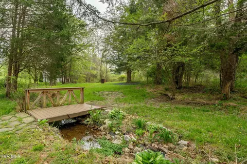 Exterior - 241 E Ridges Drive Drive Chuckey Tn 37641, Chuckey, TN 37641 photo 29 of 34