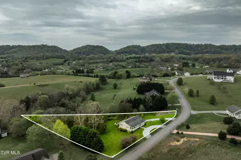 View/Area - 241 E Ridges Drive Drive Chuckey Tn 37641, Chuckey, TN 37641 photo 5 of 13