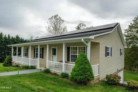 Exterior - 241 E Ridges Drive Drive Chuckey Tn 37641, Chuckey, TN 37641 photo 5 of 34