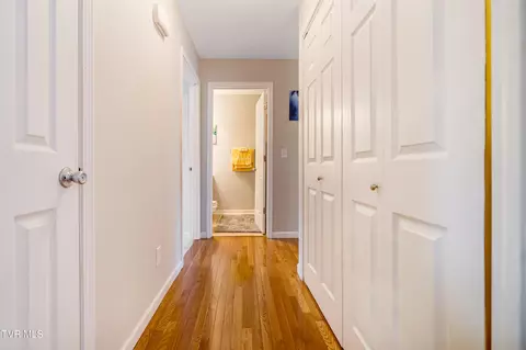 Entry Way - 241 E Ridges Drive Drive Chuckey Tn 37641, Chuckey, TN 37641 photo 1 of 2