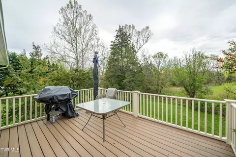 Exterior - 241 E Ridges Drive Drive Chuckey Tn 37641, Chuckey, TN 37641 photo 15 of 34