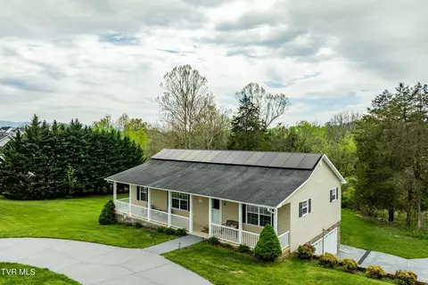 Exterior - 241 E Ridges Drive Drive Chuckey Tn 37641, Chuckey, TN 37641 photo 3 of 34