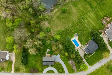 View/Area - 241 E Ridges Drive Drive Chuckey Tn 37641, Chuckey, TN 37641 photo 2 of 13
