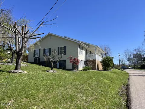 Exterior - 200 Doris Avenue Pennington Gap Va 24277, Pennington Gap, VA 24277 photo 4 of 18