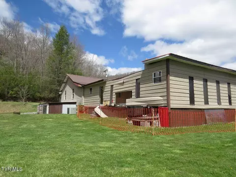 Exterior - 5716 Guest River Road Norton Va 24273, Norton, VA 24273 photo 4 of 18