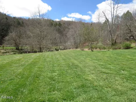 Exterior - 5716 Guest River Road Norton Va 24273, Norton, VA 24273 photo 9 of 18