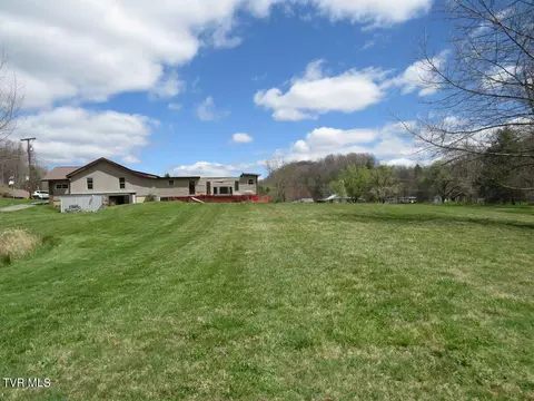 Exterior - 5716 Guest River Road Norton Va 24273, Norton, VA 24273 photo 11 of 18