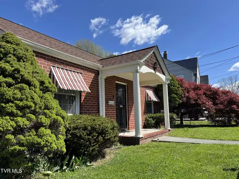 217 W H Street Elizabethton Tn 37643, Elizabethton, TN 37643