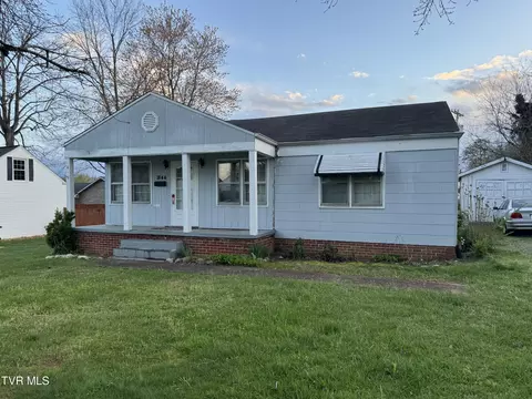 1844 Fairoaks Road Kingsport Tn 37664, Kingsport, TN 37664