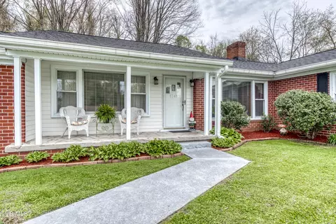 1745 Valley Drive Bristol Va 24201, Bristol, VA 24201 photo 2