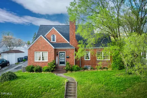 1002 Wateree Street Kingsport Tn 37660, Kingsport, TN 37660